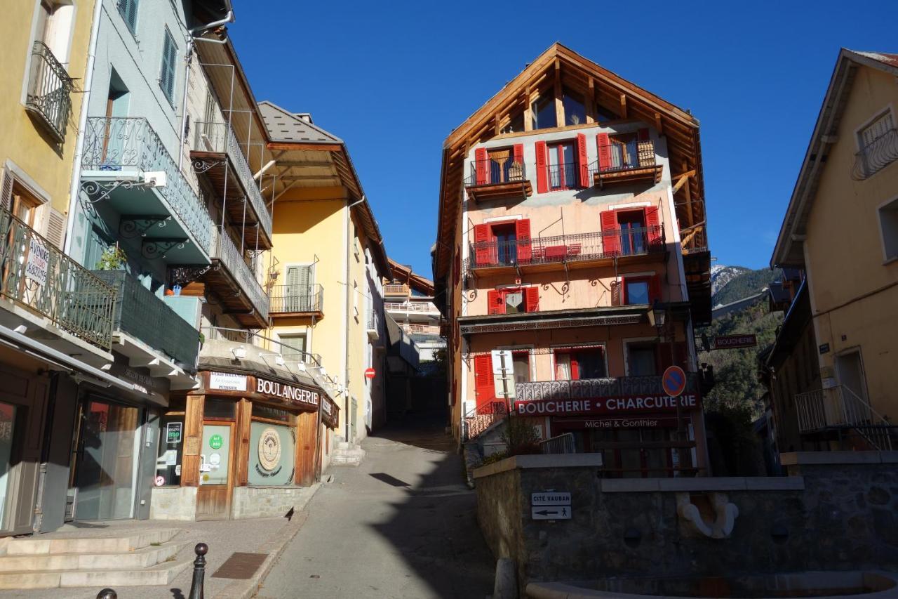Apartment Chez Petit Louis- Centre Jusqu'a 6 Personnes Briançon